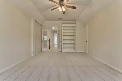 18 Gallant Oak Place, The Woodlands, TX 77381 - Photo 31