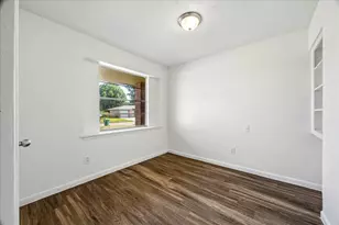 1302 Gamma St, Houston, TX 77504 - Photo 5