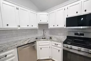 305 Scenic Brook St, Brenham, TX 77833 - Photo 7