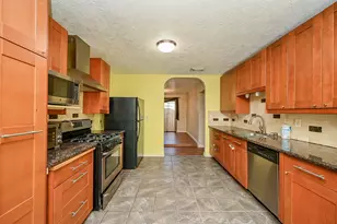 13814 Peach Hollow Ln, Houston, TX 77082 - Photo 11