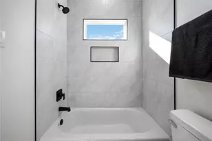 7215 & 7217 Sandra St, Houston, TX 77028 - Photo 27