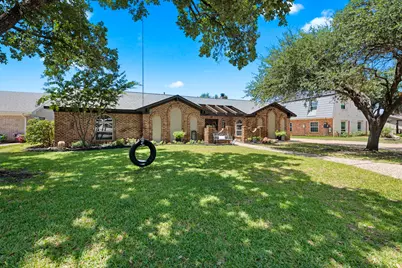 2307 Quail Hollow Drive, Bryan, TX 77802 - Photo 3
