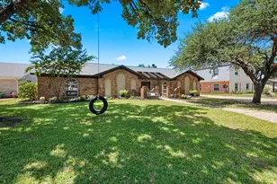 2307 Quail Hollow Dr, Bryan, TX 77802 - Photo 3