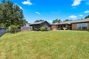 2307 Quail Hollow Dr, Bryan, TX 77802 - Photo 27