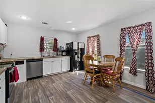 8915 W Richmond St, Needville, TX 77461 - Photo 5