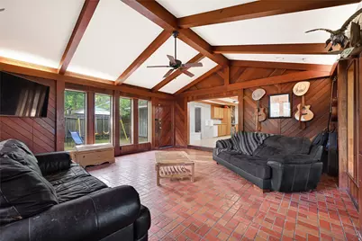 6713 Lawrence Road, Hitchcock, TX 77563 - Photo 5