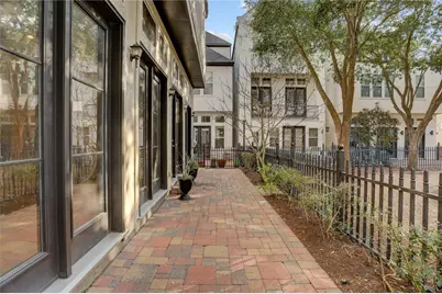 1701 Wrenwood Lakes, Houston, TX 77043 - Photo 33