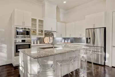 1701 Wrenwood Lakes, Houston, TX 77043 - Photo 11