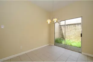 7611 Shaddock Dr, Houston, TX 77041 - Photo 5
