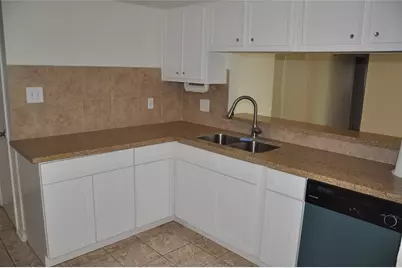 5519 Caversham Dr Drive, Houston, TX 77096 - Photo 9