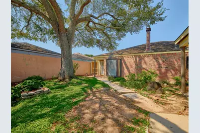 8315 Terrace Wind Drive, Houston, TX 77040 - Photo 43