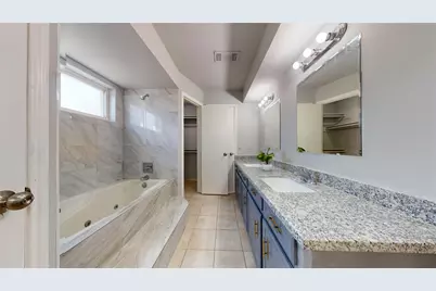 14715 Woodward Gardens Drive, Houston, TX 77082 - Photo 37