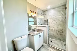 813 Cedar Lawn Dr, Alvin, TX 77511 - Photo 19