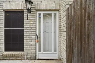 17597 Red Oak Dr, Houston, TX 77090 - Photo 3