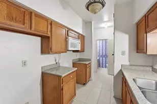 17597 Red Oak Dr, Houston, TX 77090 - Photo 13