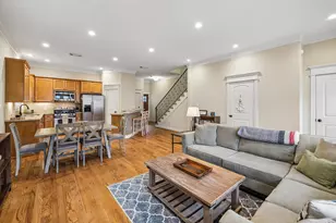 1017 W 16th St, Houston, TX 77008 - Photo 11