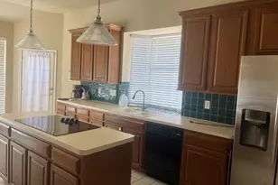 9219 Symphonic Ln, Houston, TX 77040 - Photo 3
