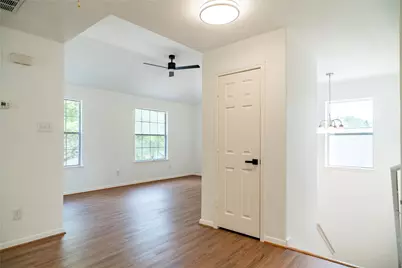 16327 Woma Court, Sugar Land, TX 77498 - Photo 27