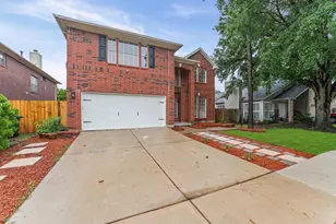 2859 Crest Park Dr, Houston, TX 77082 - Photo 3