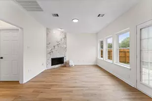 2859 Crest Park Dr, Houston, TX 77082 - Photo 15