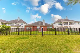 2201 Signal Hill Dr, Pearland, TX 77584 - Photo 35