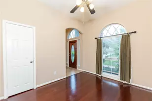 2201 Signal Hill Dr, Pearland, TX 77584 - Photo 21