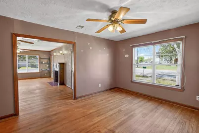 600 E William J Bryan Parkway, Bryan, TX 77803 - Photo 7