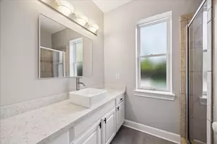 8745 Tollis St, Houston, TX 77055 - Photo 15