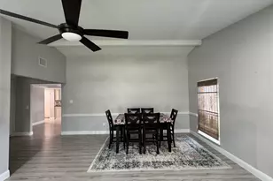 15455 Empanada Dr, Houston, TX 77083 - Photo 5