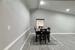 15455 Empanada Dr, Houston, TX 77083 - Photo 5