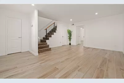 1257 Witte Road #16, Houston, TX 77055 - Photo 5