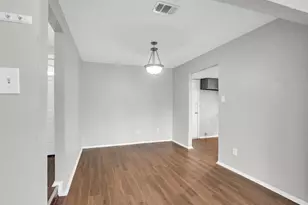 8406 Daycoach Ln Ln, Houston, TX 77064 - Photo 5