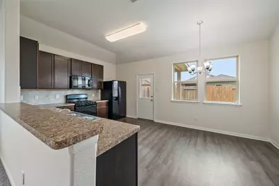 3626 Karissa Road, Conroe, TX 77306 - Photo 3