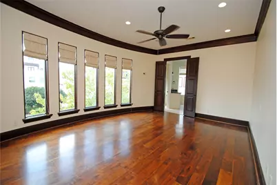 302 Calle Sevilla Place, Houston, TX 77007 - Photo 17