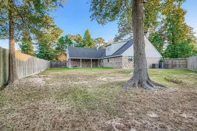 101 Pebble Springs Lane, Cleveland, TX 77327 - Photo 27