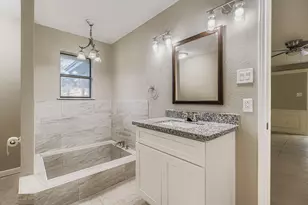 101 Pebble Springs Ln, Cleveland, TX 77327 - Photo 17