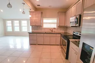 7211 Wind Dale St, Houston, TX 77040 - Photo 9