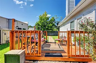 9227 Hidden Lake E, Magnolia, TX 77354 - Photo 37