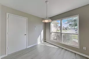 1306 Reedpoint Dr, Houston, TX 77090 - Photo 15