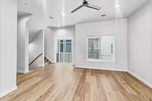 719 Wilshire Brook Ln, Houston, TX 77008 - Photo 7