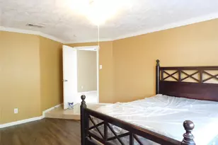 8215 Quail Hills Dr, Houston, TX 77489 - Photo 7