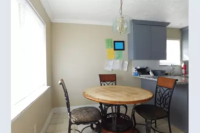 8215 Quail Hills Drive, Houston, TX 77489 - Photo 21