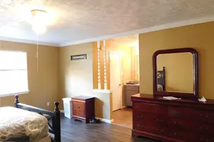 8215 Quail Hills Dr, Houston, TX 77489 - Photo 3