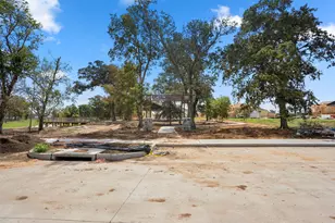 7703 Sparkle Dunn Ct, Fulshear, TX 77441 - Photo 15