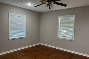 419 West St, Stafford, TX 77477 - Photo 5
