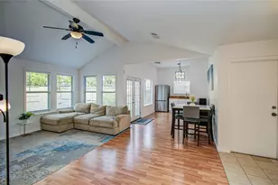 2711 N Belgravia Dr, Pearland, TX 77584 - Photo 15