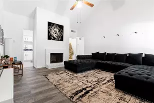 2100 Tanglewilde St, Houston, TX 77063 - Photo 5