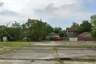3207 Minnesota St, Baytown, TX 77520 - Photo 1