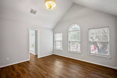 323 Plaza Del Sol Park, Houston, TX 77020 - Photo 17