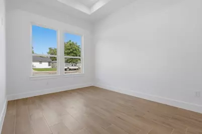 2006 Vince St, Pasadena, TX 77502 - Photo 5